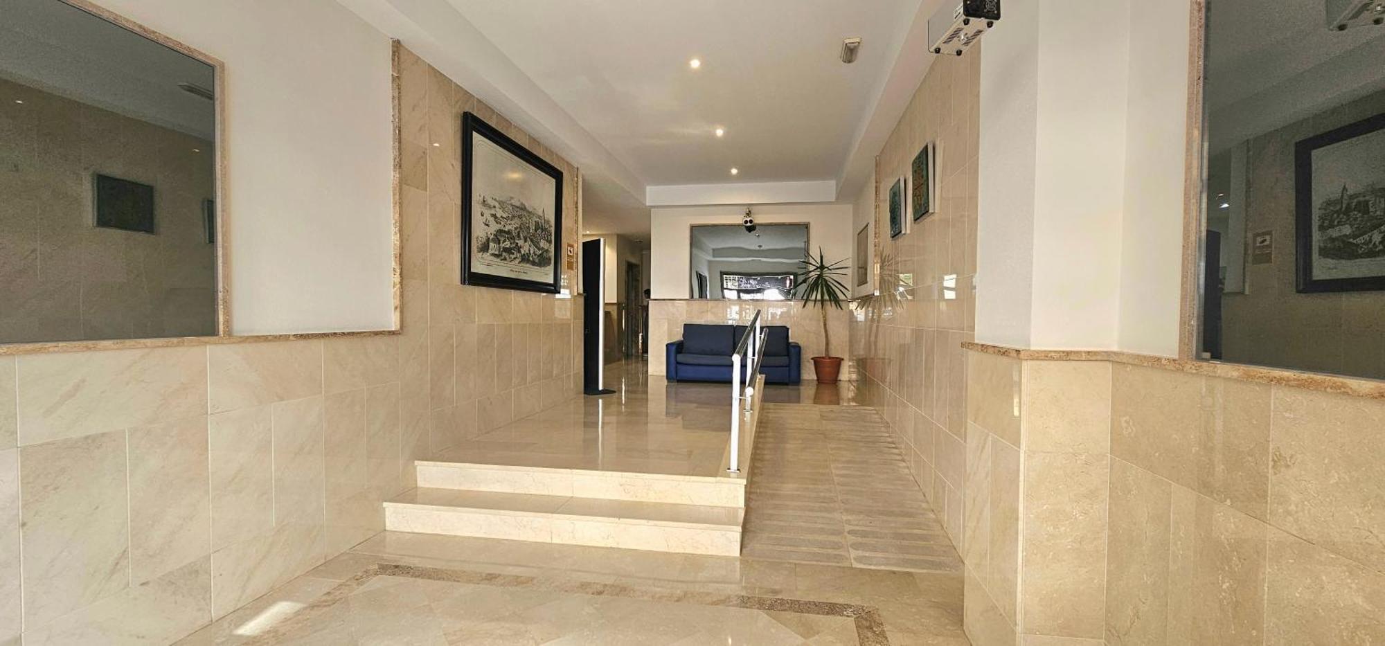 Hostel Residencia Alfil Málaga Eksteriør bilde